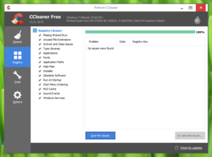 Screenshot showing  CCleaner's Registry Cleaner on Windows 7