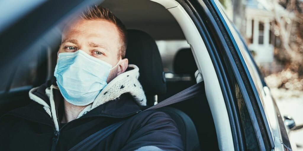 wearing mask while driving car